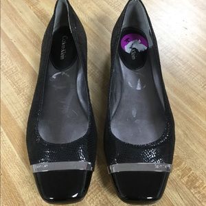 Calvin Klein Flats